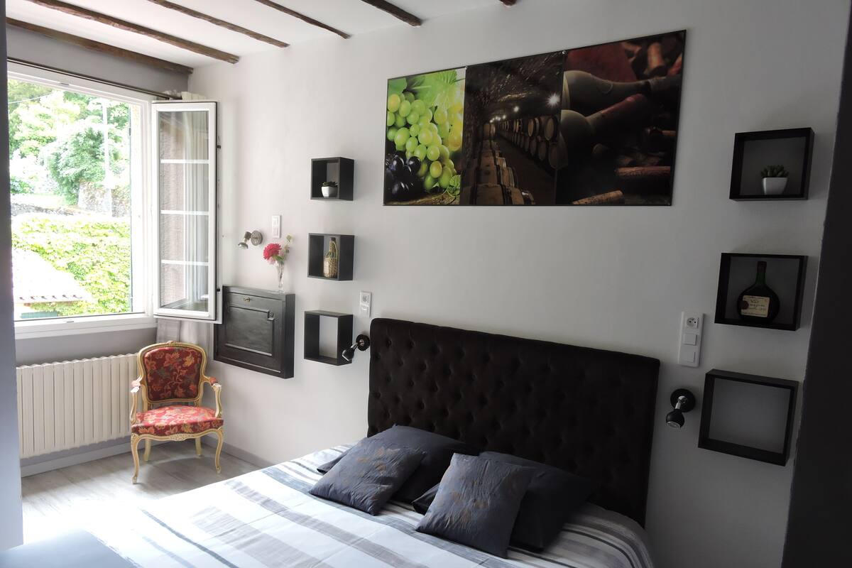 Double Room | Premium bedding, individually decorated, individually furnished, desk