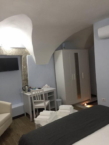 Bomarosa Rooms