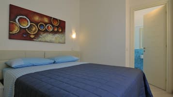 Double Room | Minibar, desk, soundproofing, free WiFi