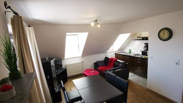 Apartment | Dining room