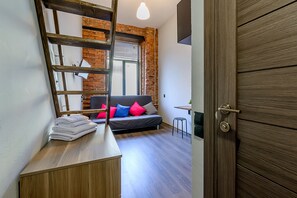 Basic Double or Twin Room, 1 Bedroom | Free WiFi - Piter Palace Inter (St. Petersburg)