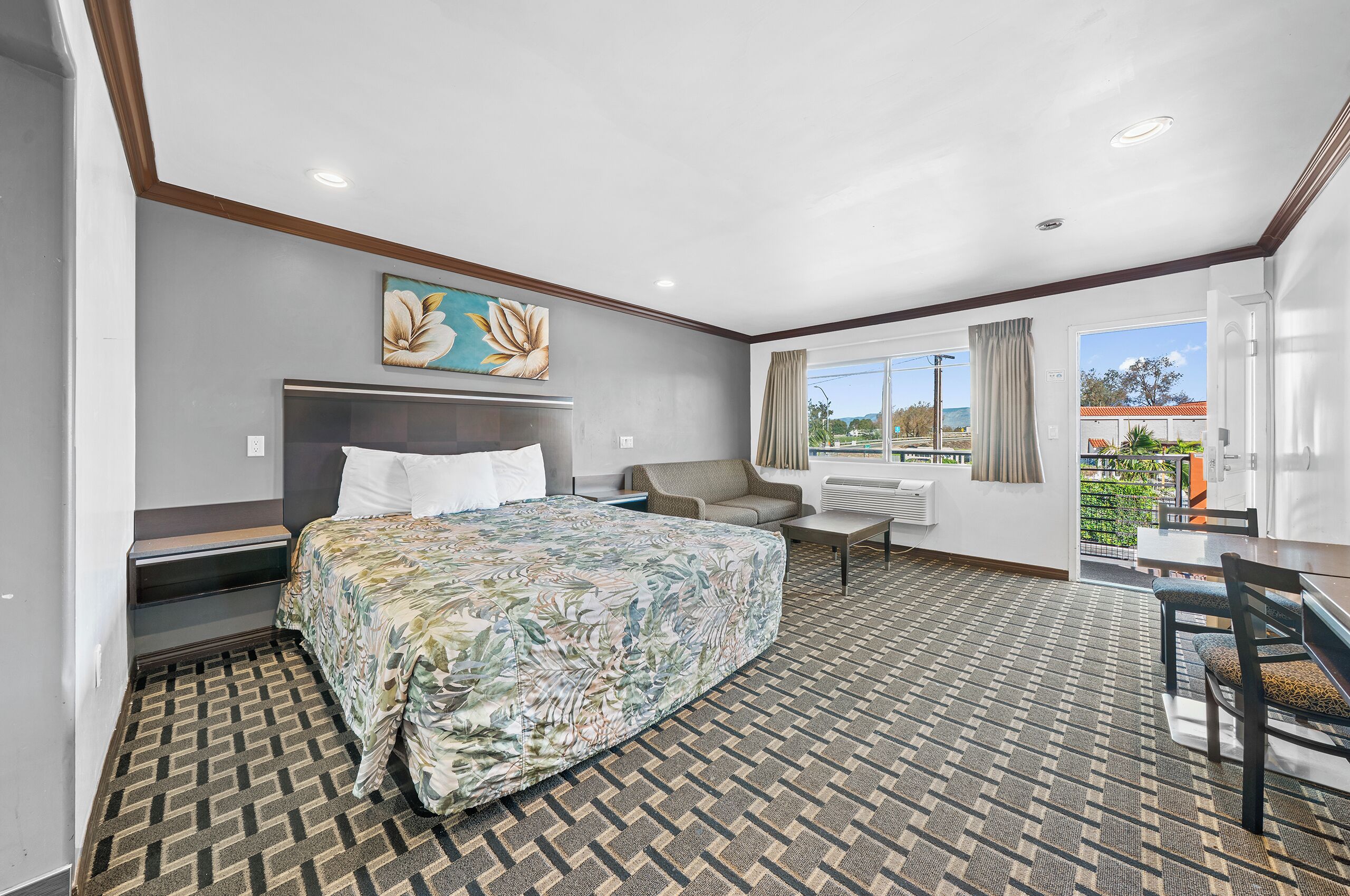 Deluxe Suite, 1 King Bed