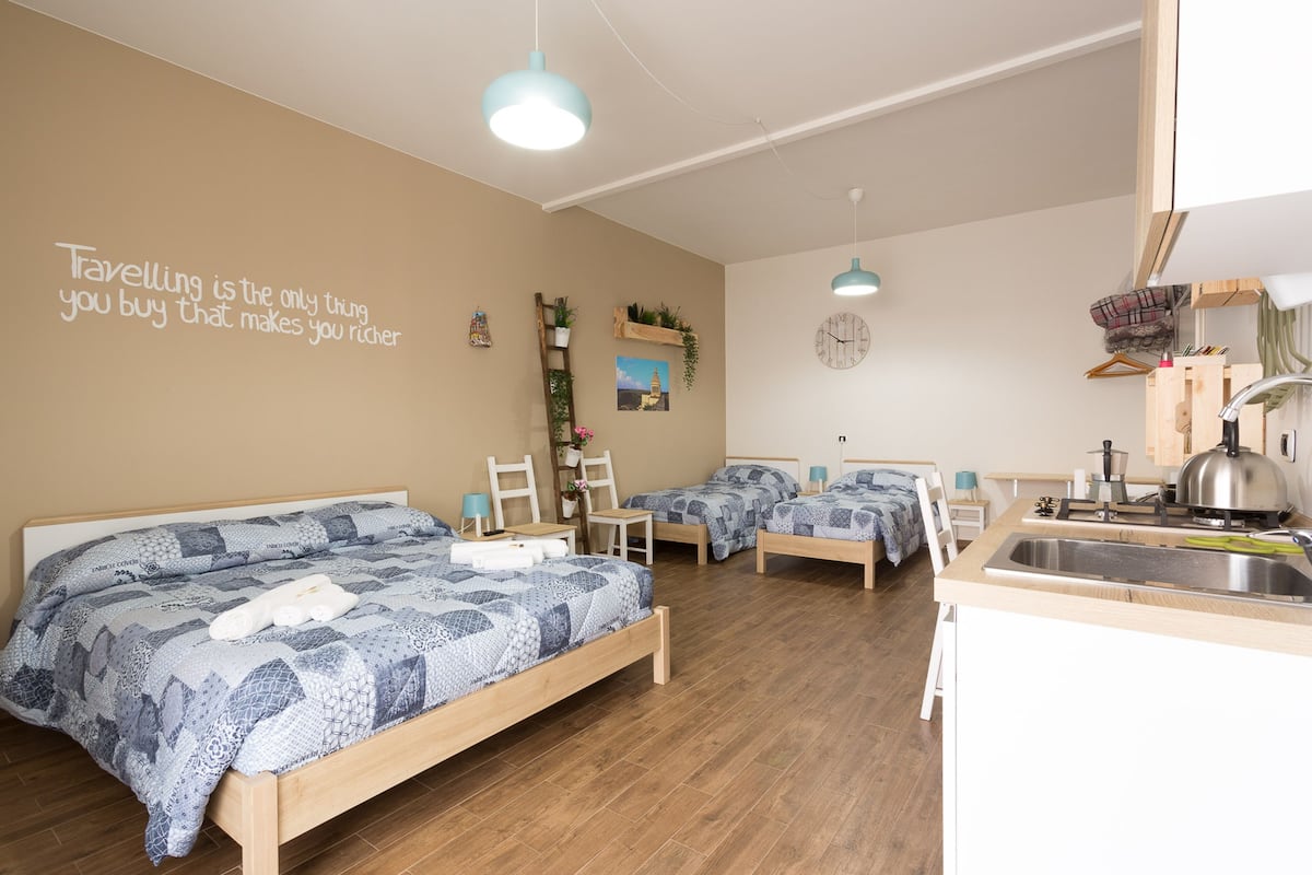 Camera familiare, 1 camera da letto | 1 camera, minibar, con stile personalizzato, con arredamento individuale