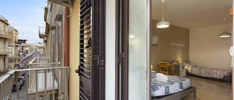 1 bedroom, minibar, individually decorated, individually furnished