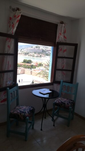 Panorama driepersoonskamer, Meerdere bedden | Beddengoed