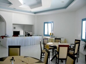 Restaurant - Captains Rock (Paros)