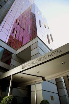 Building design at Concorde Hotel New York