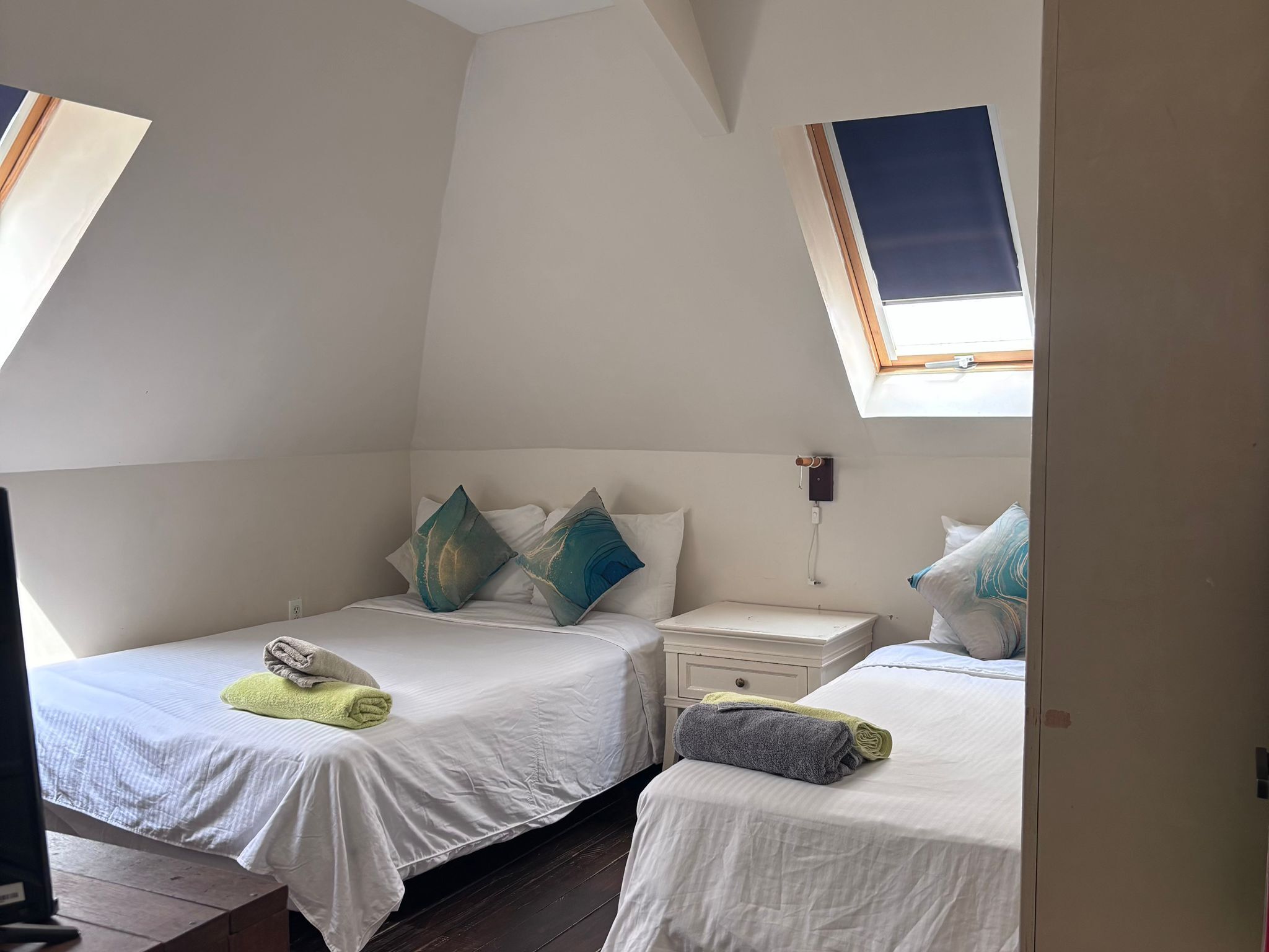 Sengetøy i egyptisk bomull, sengetøy av topp kvalitet og dundyner