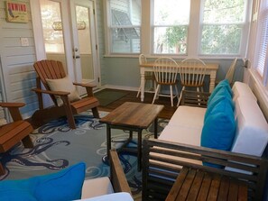 Smart TV, DVD player, toys, stereo - Welcome to Swell Cottage! Awesome Second Row Folly Beach with great ocean views. (Folly Beach)