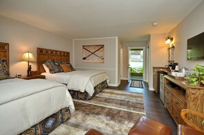 Standard Quadruple Room, Accessible, Ensuite (Room ll) - Laurel Ridge Country Club (Waynesville)