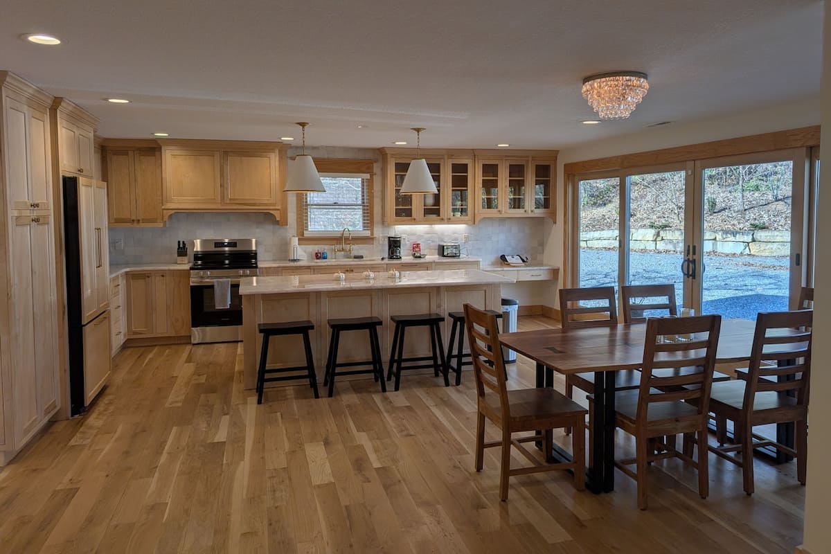 Exclusive Apartment, Ensuite (3-Bedroom Luxury Rental) | Private kitchen | Highchair