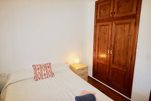 1 chambre, Wi-Fi gratuit, draps fournis