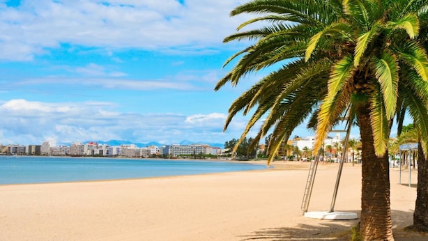 Beach - Rescator Resort 215 - One Bedroom Apartment, Sleeps 4 (Roses)