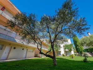 Exterior - Rescator Resort 116 - One Bedroom Apartment, Sleeps 4 (Roses)