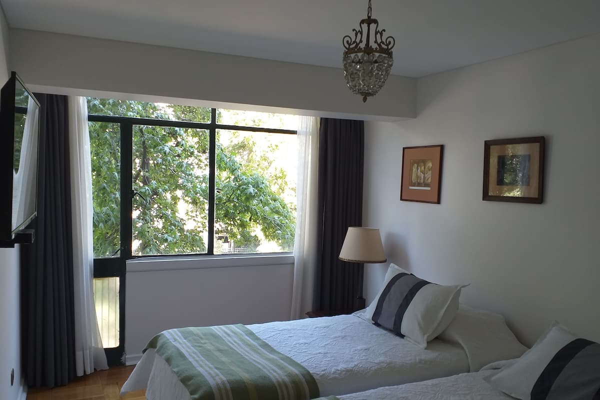 Family Apartment, 3 Bedrooms, Accessible, Kitchen | In-room safe, desk, iron/ironing board, free WiFi