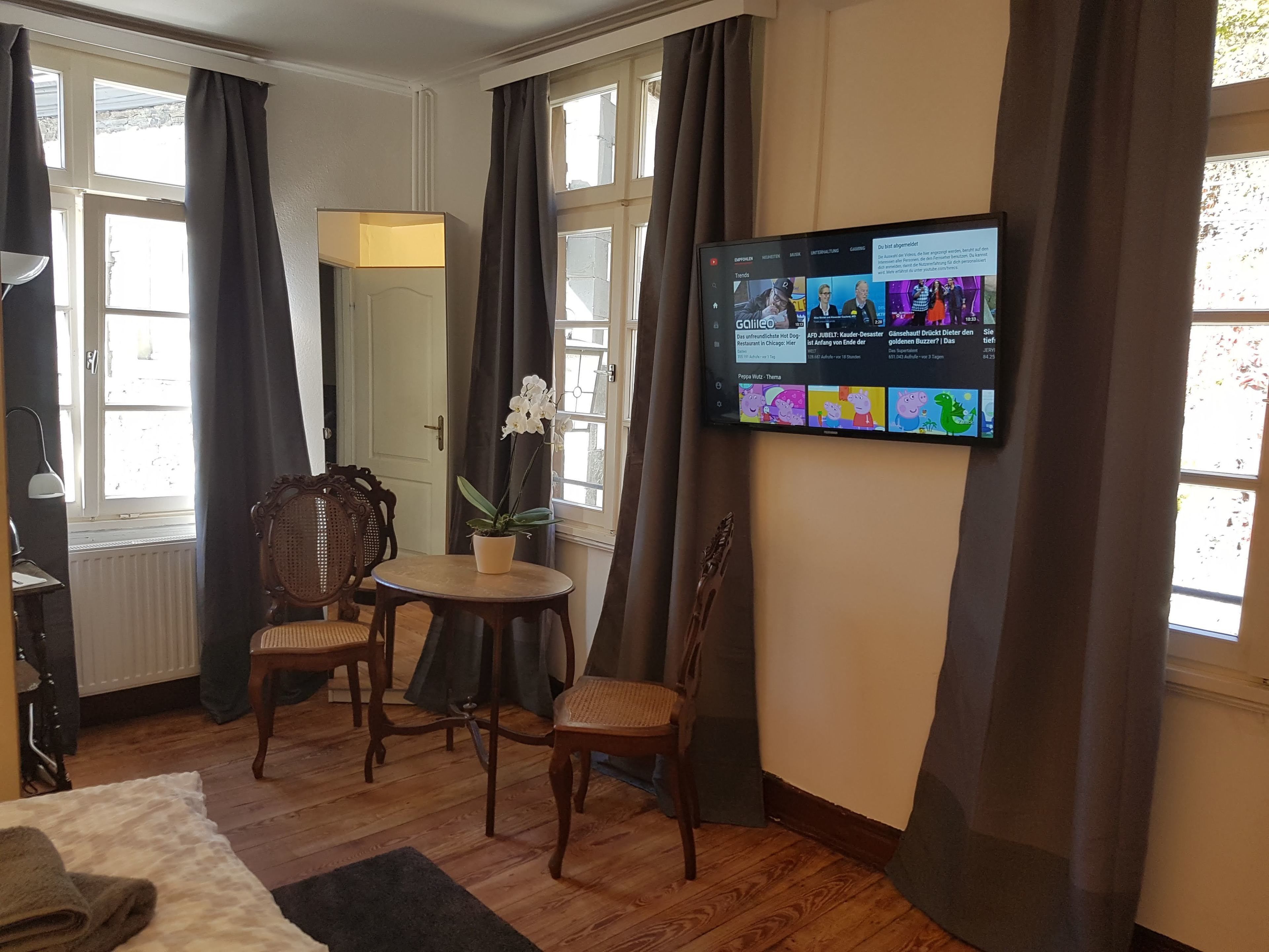 Basic Double Room | Free WiFi, bed sheets