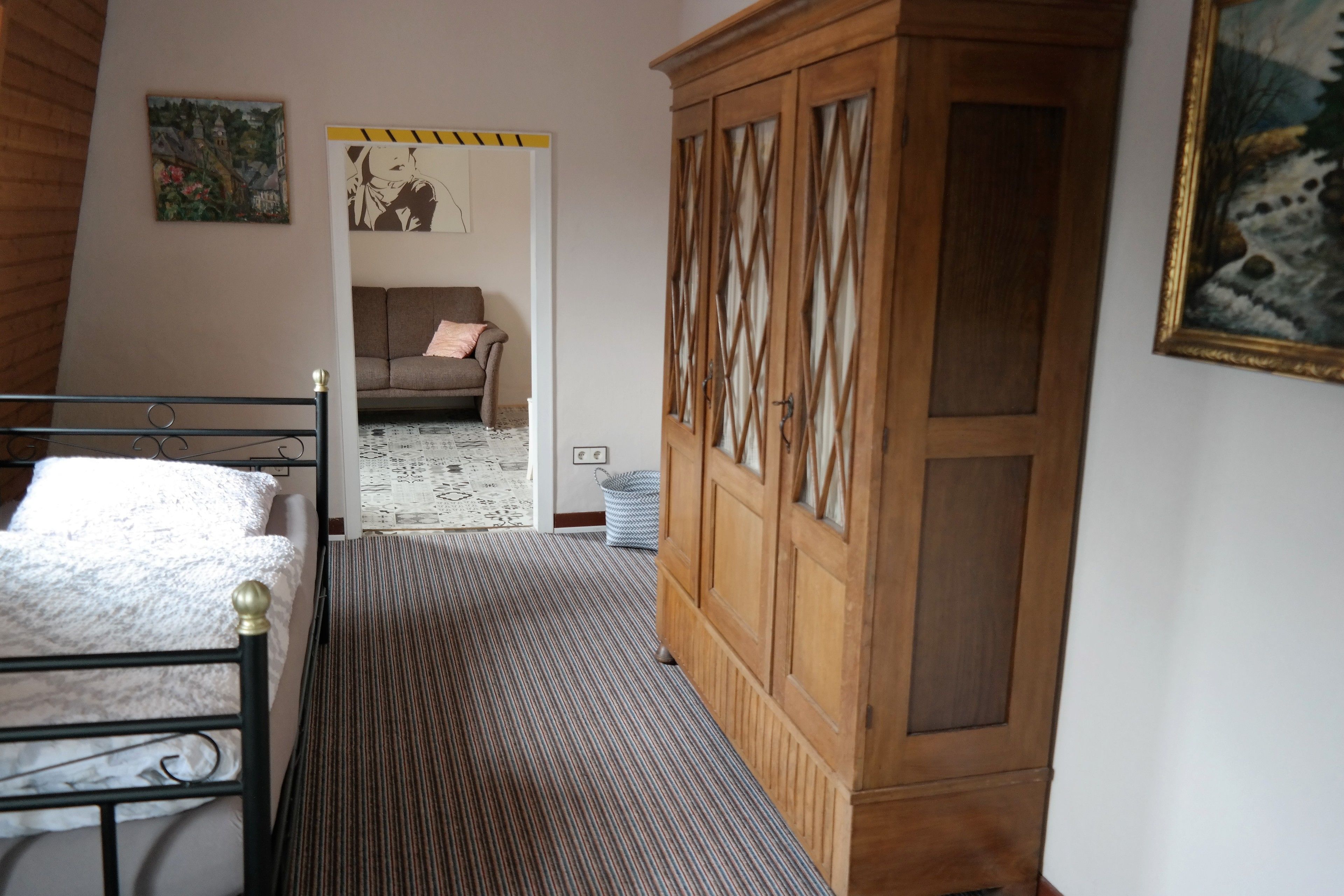 basic apartment, 3 bedrooms, river view (cleaning fee included) | free wifi, bed sheets