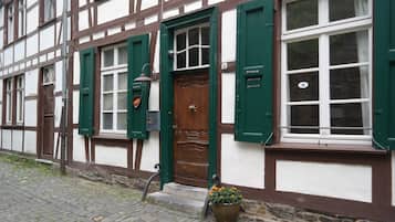 Ingang binnen