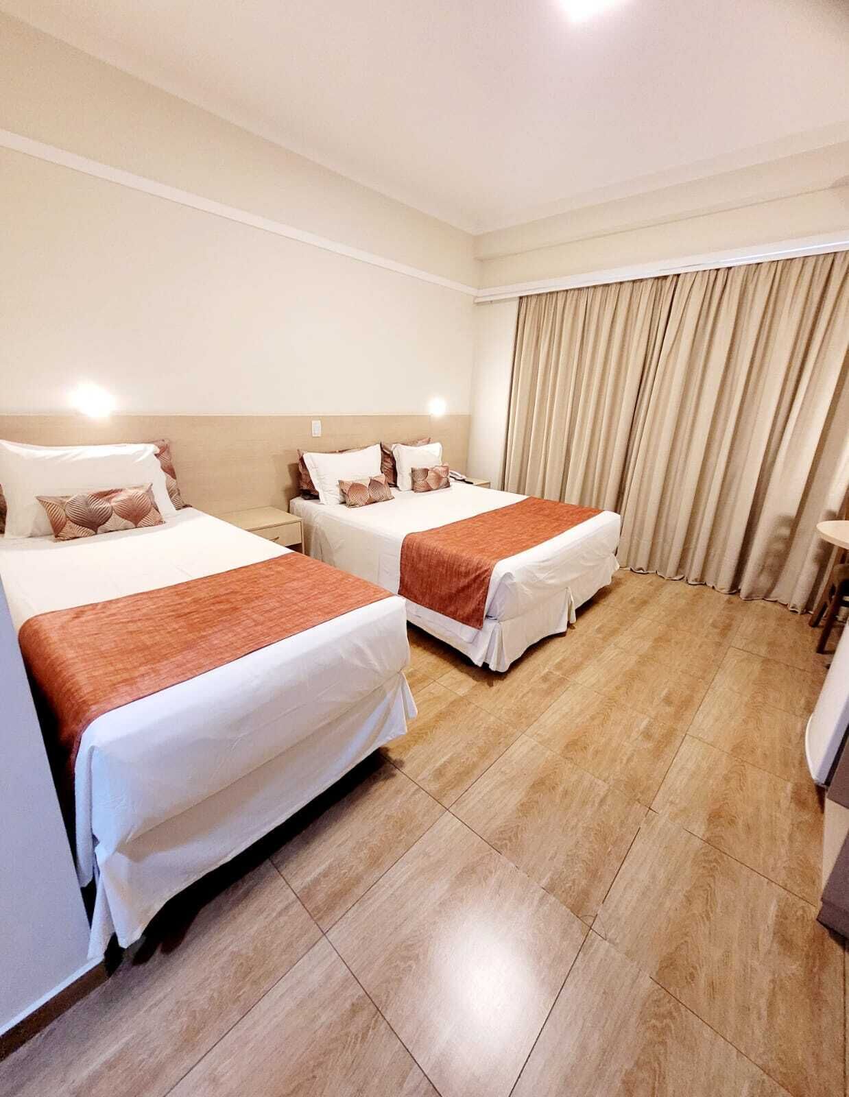 deluxe triple room | 1 bedroom, minibar, in-room safe, desk