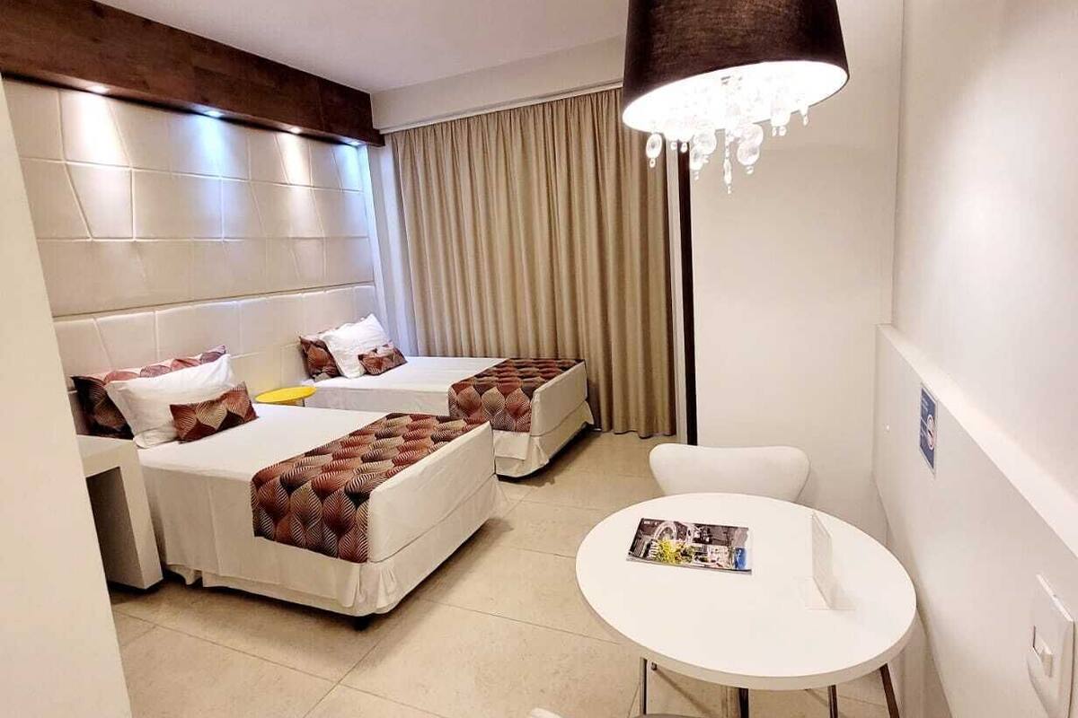 premium twin room, 2 single beds | 1 bedroom, minibar, in-room safe, desk