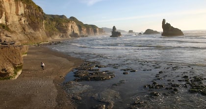 Apostles View Motel