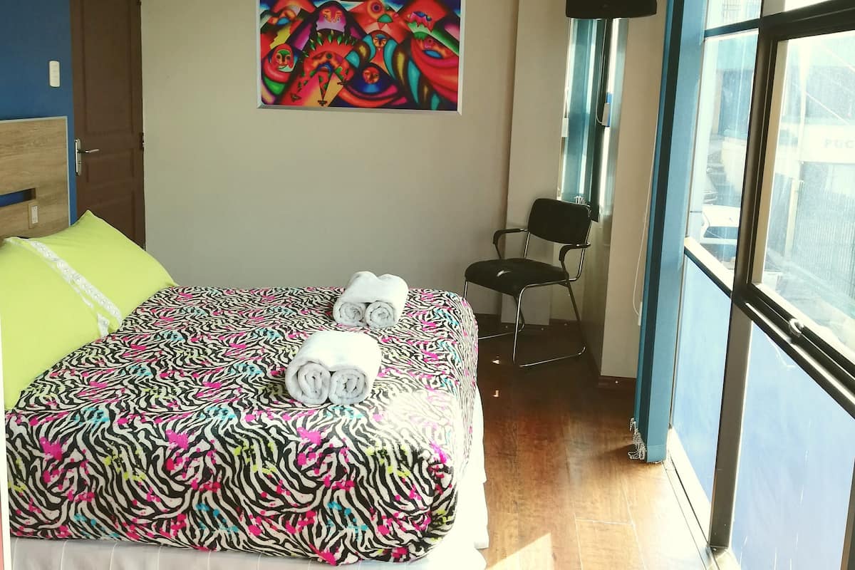 1 habitación, ropa de cama de alta calidad y wifi gratis