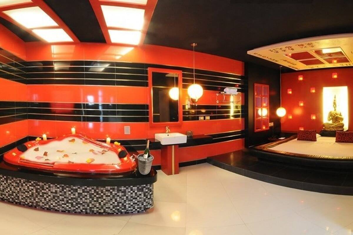 Suite Deluxe, bain à remous (Sauna)