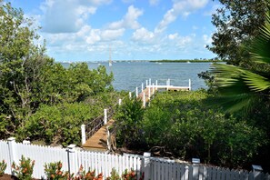 Property grounds - Modern Waterfront Luxury Home with Heated Pool! (Key West)