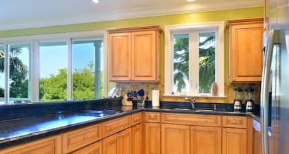 Waterfront Home in Key Cove Landings