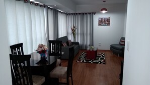 Apartment, 1 Bedroom | In-room dining - Casa Dulce Casa (Lima)