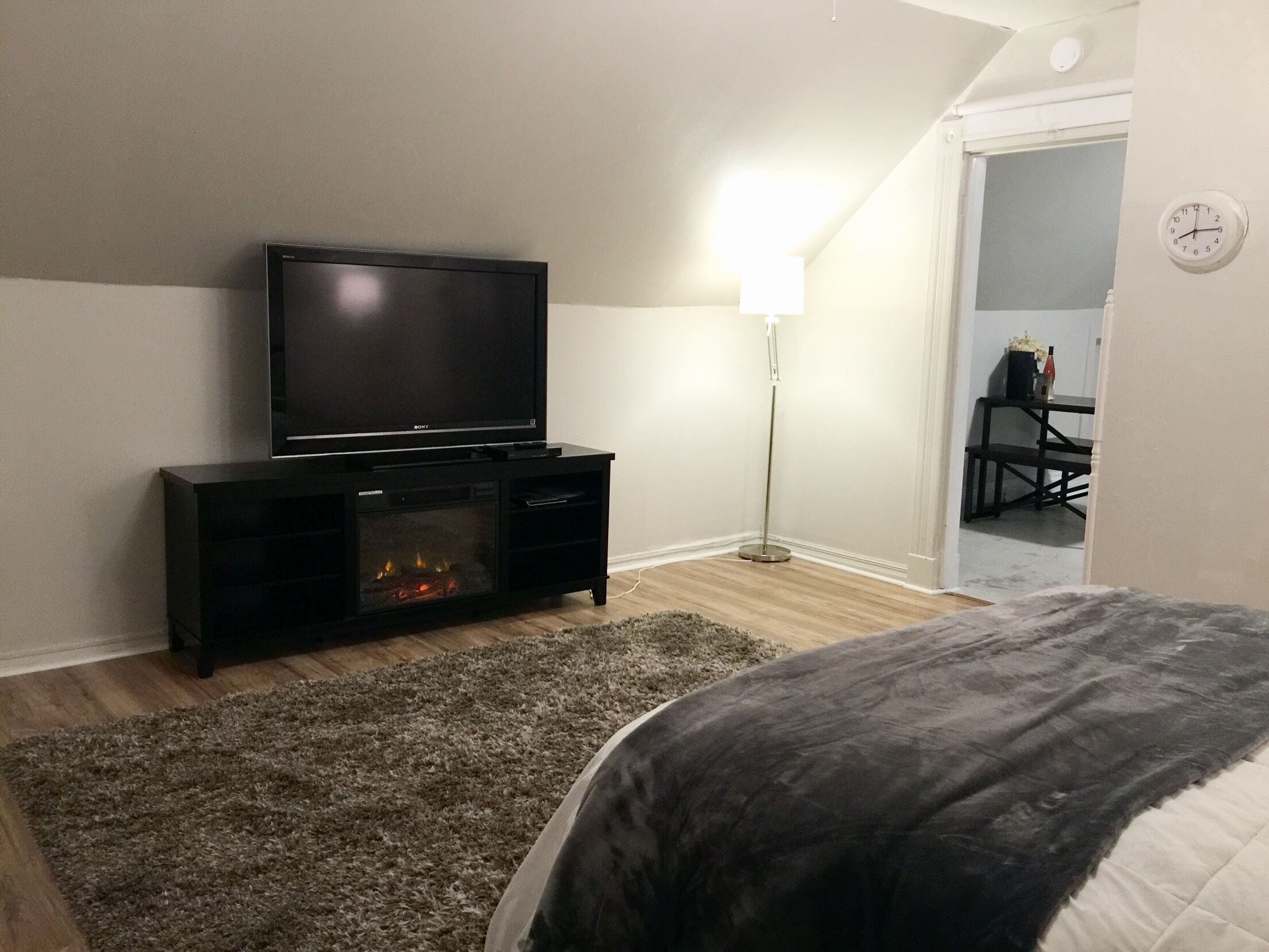 1 chambre, fer et planche à repasser, Wi-Fi, draps fournis