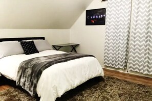 1 bedroom, iron/ironing board, WiFi, bed sheets
