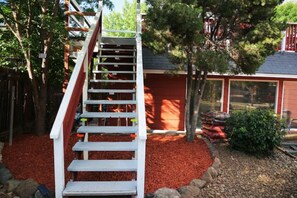 Property grounds - Loft at Red Rock ✦ Best COS Area❣ (Colorado Springs)