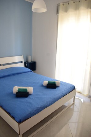 4 bedrooms, Internet, bed sheets