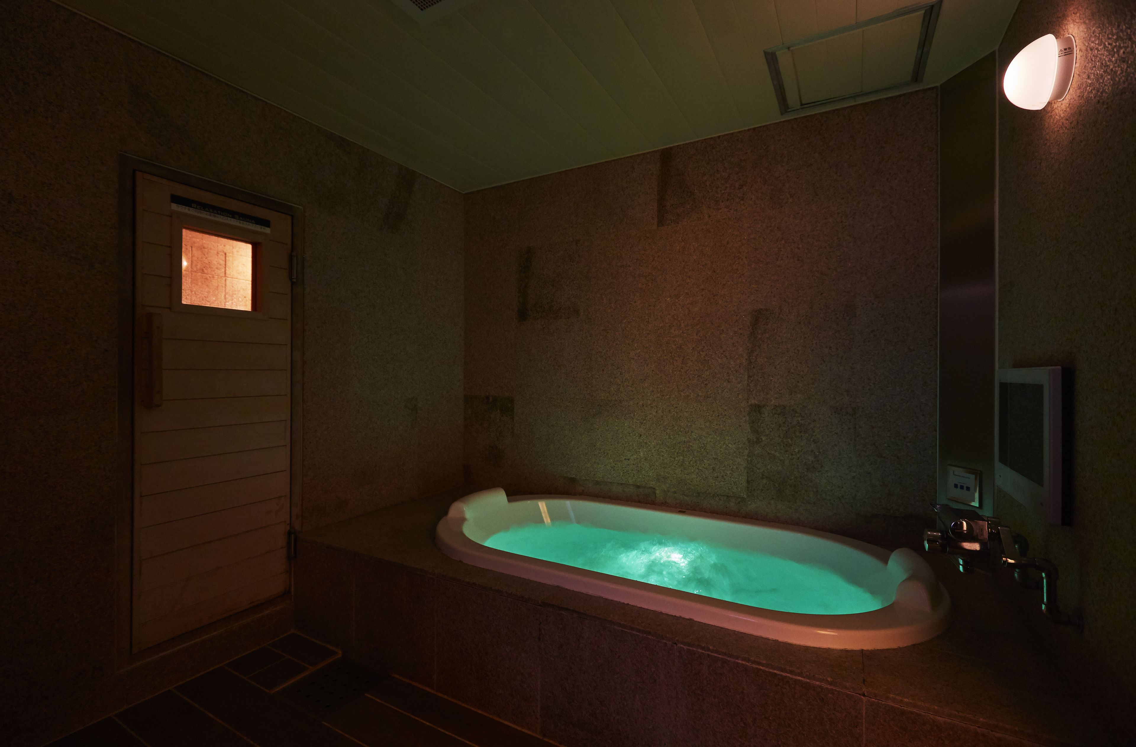 luxury double room, smoking (type f) | bathroom | separate bathtub and shower, jetted bath, free toiletries, hair dryer