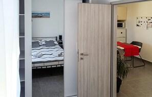 1 chambre, Wi-Fi gratuit, draps fournis