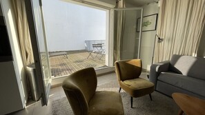 View from property - Beautiful apartment for 4 people with parking, near Cité du Vin (Bordeaux)