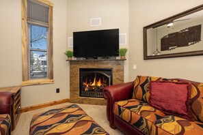 TV, fireplace, DVD player, stereo