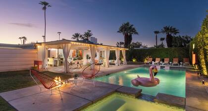 Mid-Century Gem w/Salt-Water Pool, Spa,Cabana,yard, blt in bbq,& 300+5 star revs