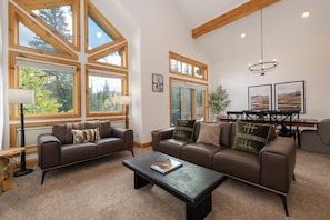 TV, fireplace, DVD player