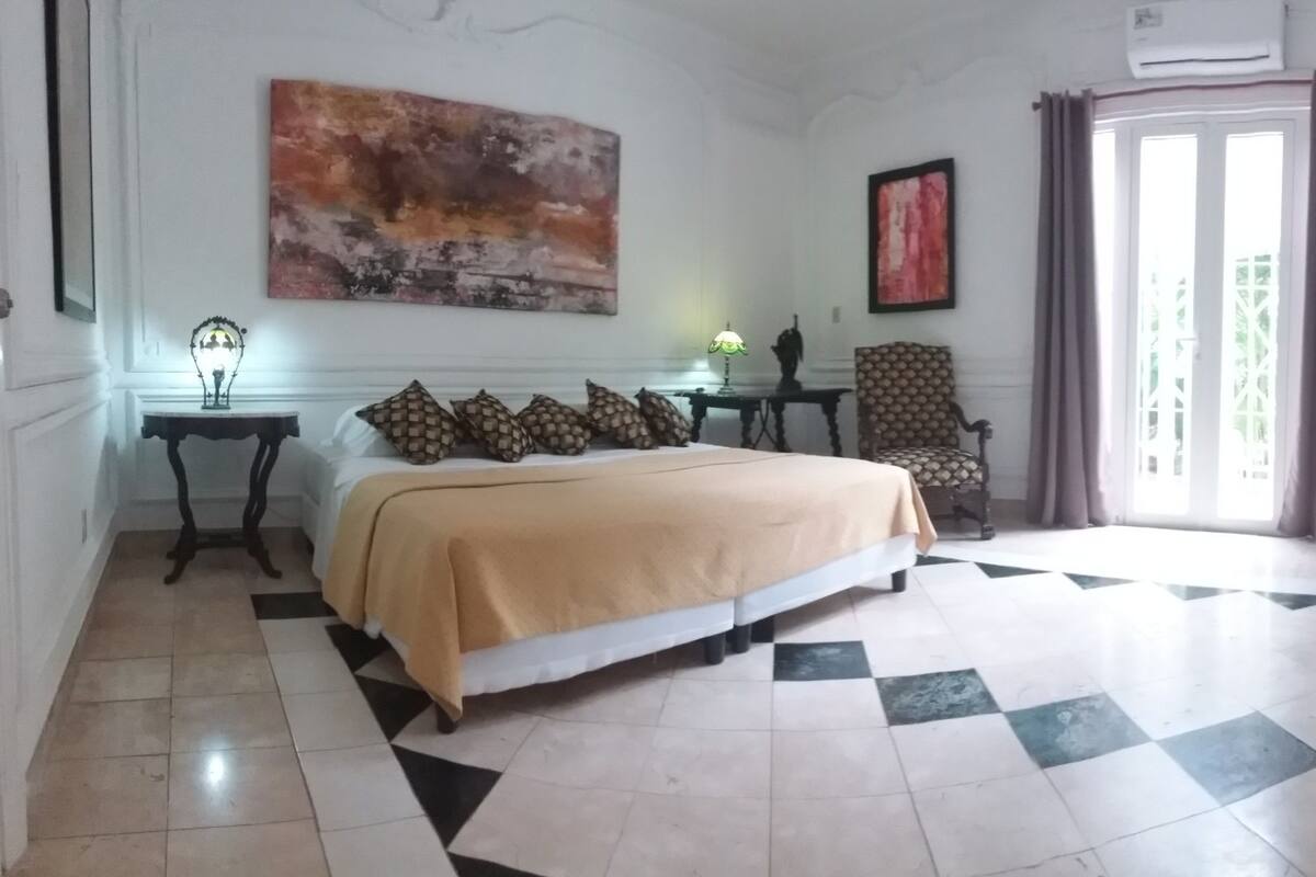 Literie hypoallergénique, couette en duvet