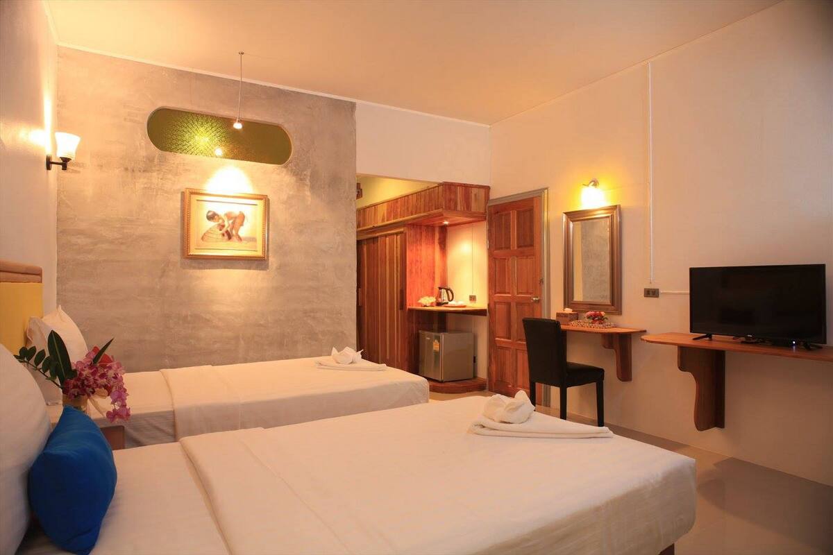 Minibar, wifi gratis y ropa de cama 