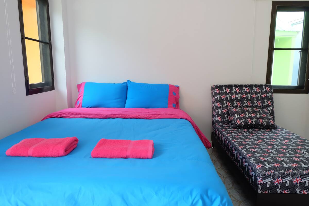 Standard Double Room | Free WiFi