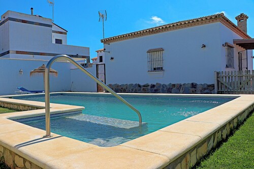 Villa Pinar Roche avec piscine