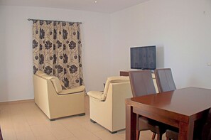 Interior - Villa with private pool, town outskirts (CONIL DE LA FRONTERA)
