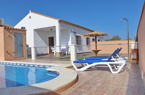 Pool - Rural 2 bedroom villa with private pool (CONIL DE LA FRONTERA)