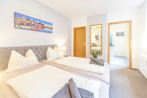 1 Schlafzimmer, Reisekinderbett, WLAN, Bettwäsche