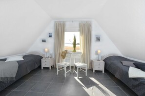 3 bedrooms, travel cot, WiFi - Thatched roof house Boddenblick - Boddenblick (Breege)