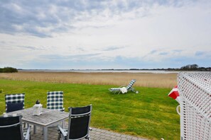 Buiten dineren