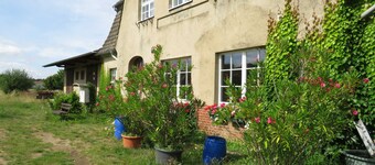 Appartement Schmaler Luzin - Ferienwohnungen im historischen Bahnhof Feldberg